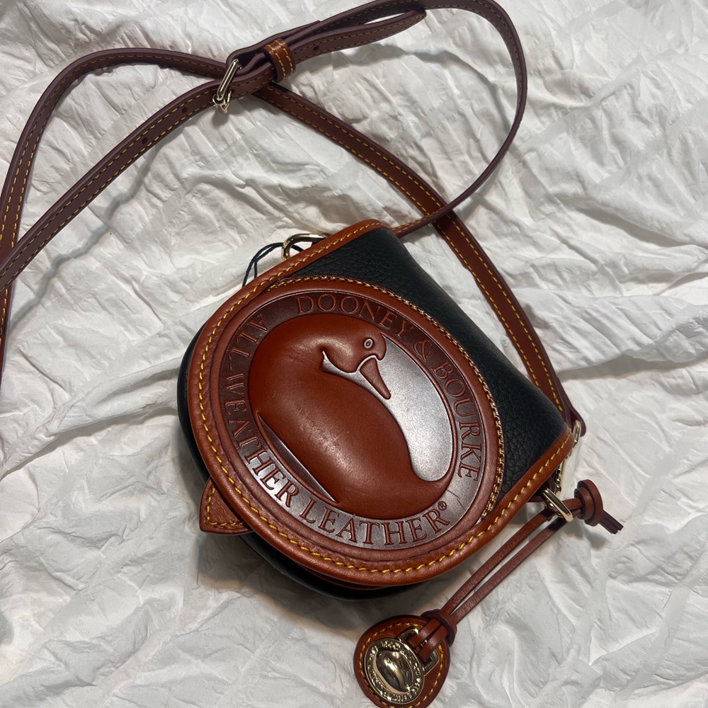 Dooney & Bourke Leather Crossbody Bag